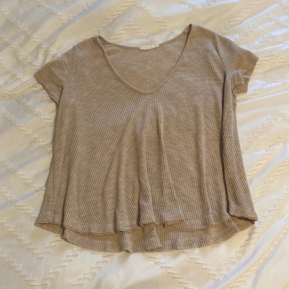 super cute sand colored top